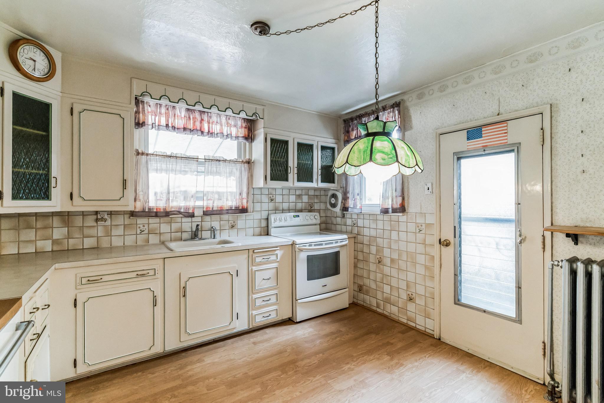 6439 Morris Park Road Philadelphia, PA 19151 - Photo 12 of 29 Gallery Image 12