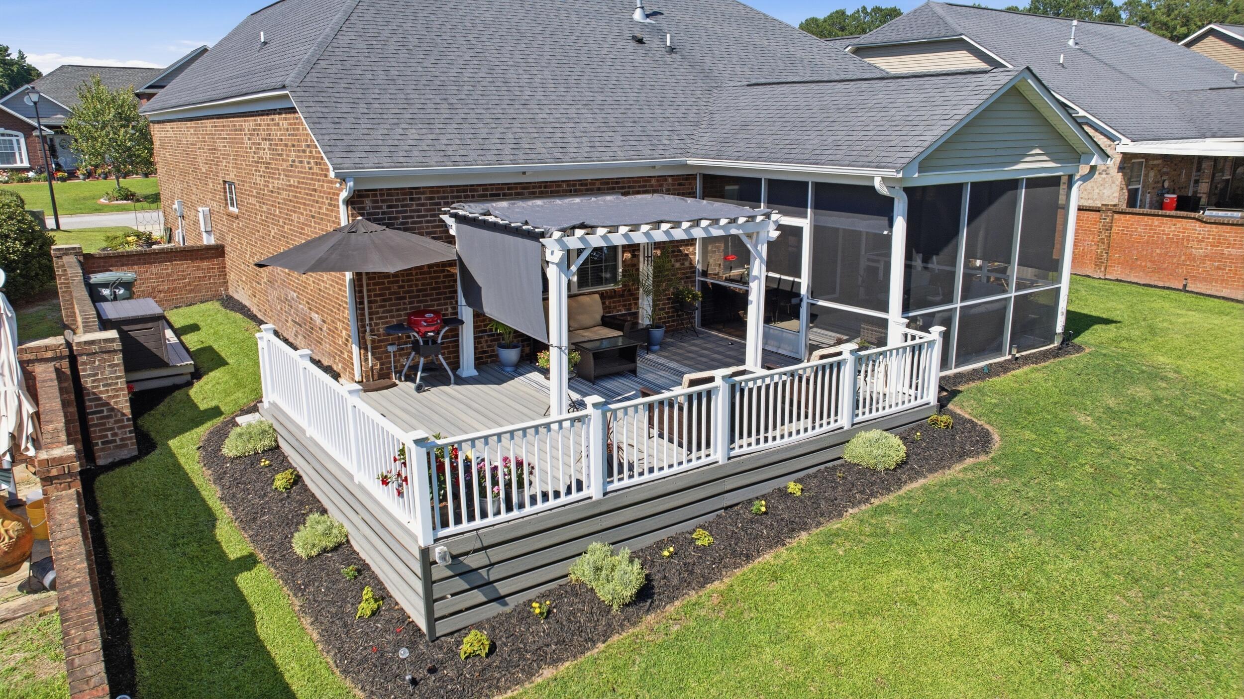 1040 Dewees Street Sumter, SC 29150 - Photo 3 of 28
