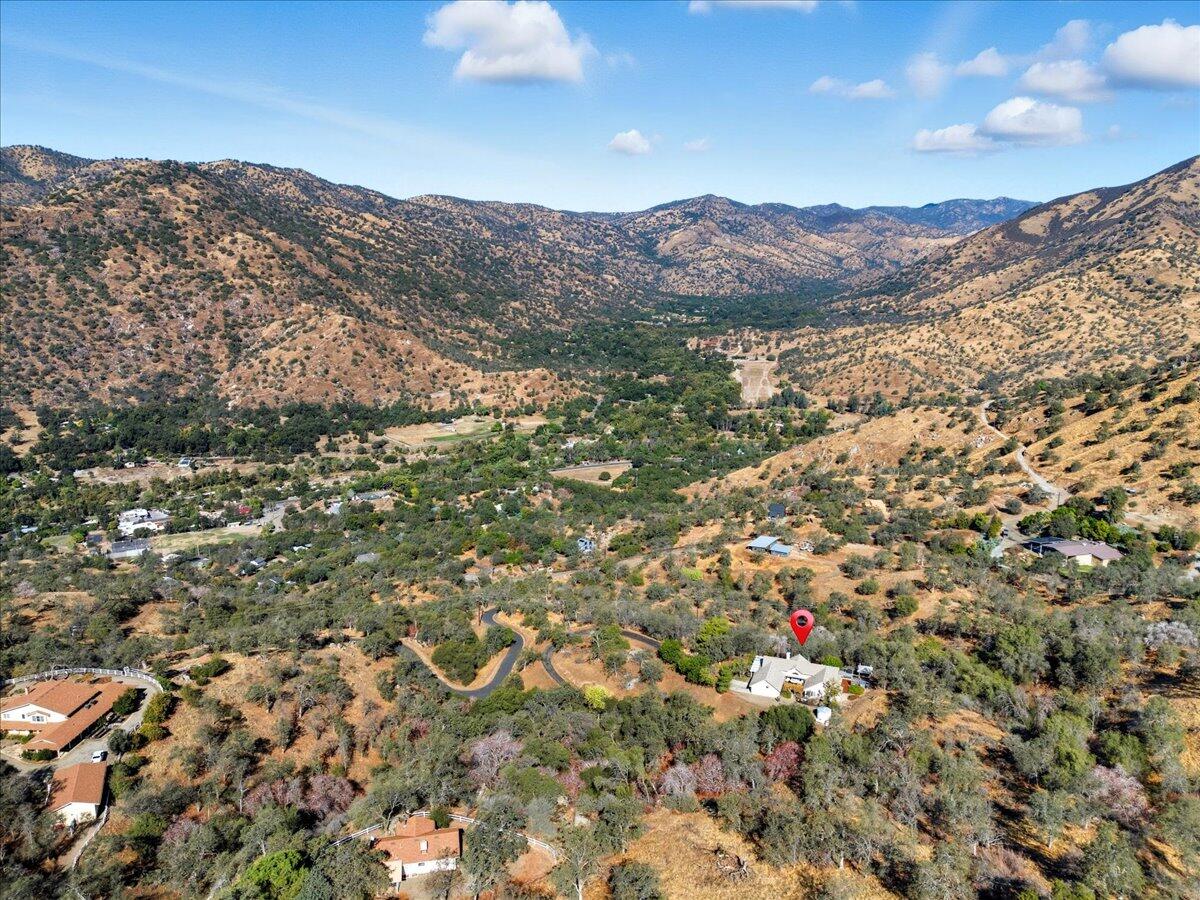 41299 East Mynatt Drive Three Rivers, CA 93271 - Photo 6 of 121 14-14