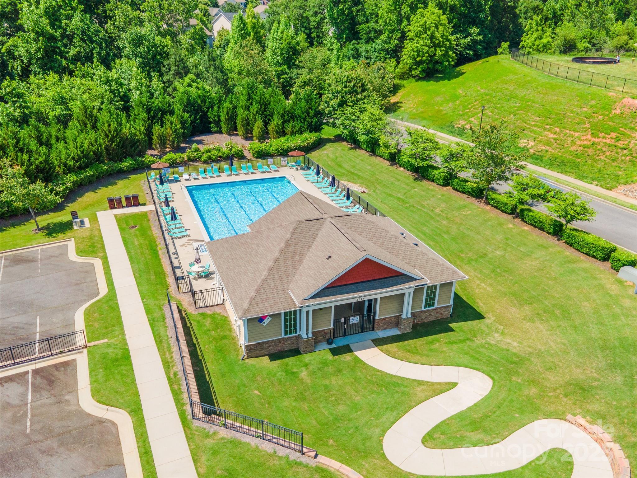 261 Catoctin Road Rock Hill, SC 29732 - Photo 40 of 43 Gallery Image 40