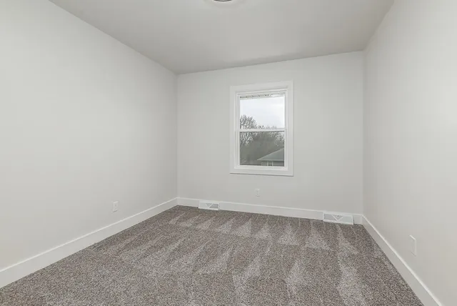 $319,950 | 1812 Ridge Road, Leavenworth, KS 66048