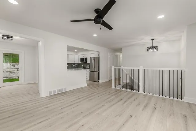 $319,950 | 1812 Ridge Road, Leavenworth, KS 66048