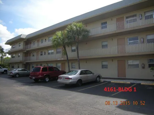 $99,900 | 4101 Northwest 26th Street, Unit 166, Lauderhill, FL 33313