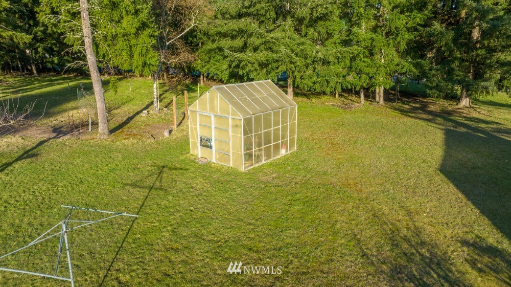 752 Northeast Riddell Road Bremerton, WA 98311 - Photo 8 of 39 Gallery Image 8