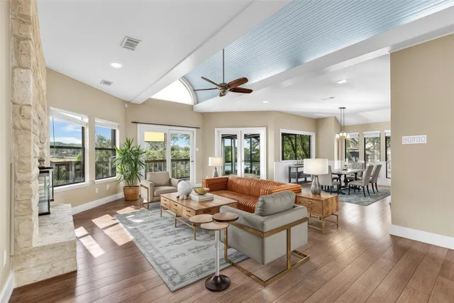 $799,000 | 22012 Briarcliff Drive, Spicewood, TX 78669