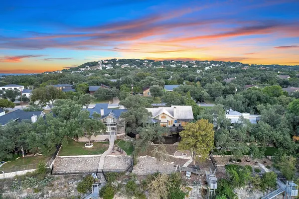 $699,000 | 22012 Briarcliff Drive, Spicewood, TX 78669