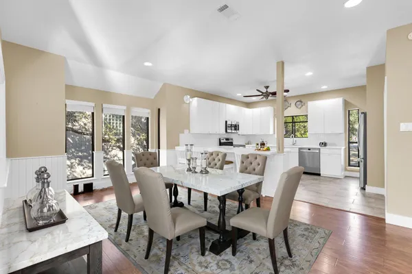 $699,000 | 22012 Briarcliff Drive, Spicewood, TX 78669