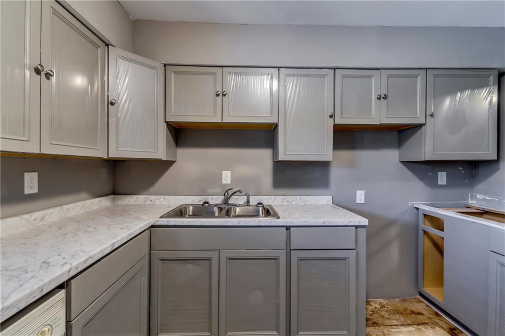 3281 Blazing Pine Knoll, Unit B Decatur, GA 30034 - Photo 10 of 24
