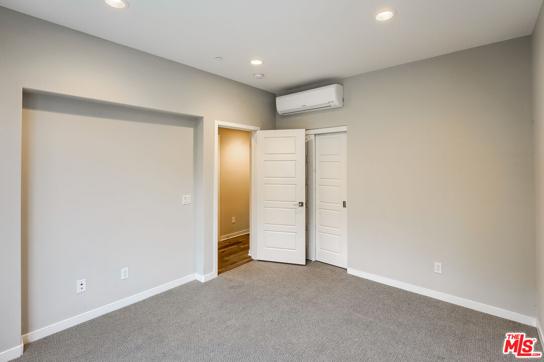 237 Magnet Irvine, CA 92618 - Photo 26 of 34 a view of an empty room