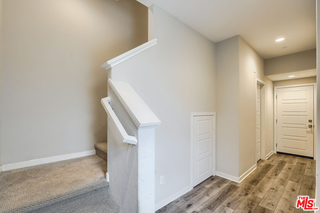 237 Magnet Irvine, CA 92618 - Photo 9 of 34 a view of an empty room