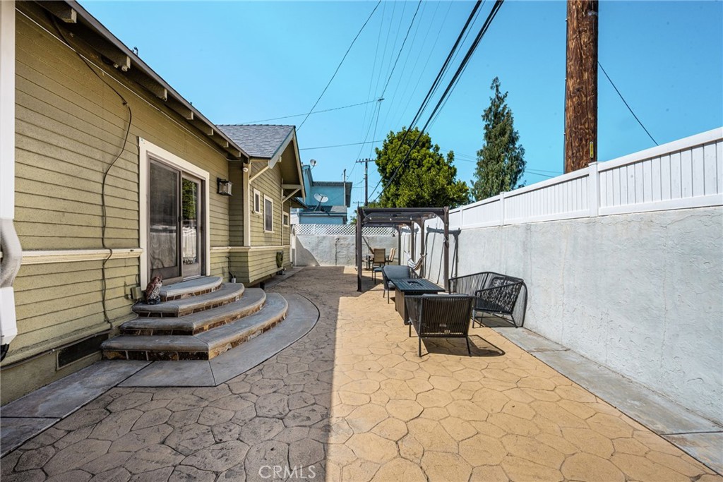 323 East Bixby Road Long Beach, CA 90807 - Photo 49 of 54 Gallery Image 49