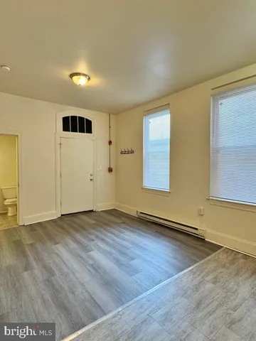 $875 | 153 East Philadelphia Street, Unit B, York, PA 17401