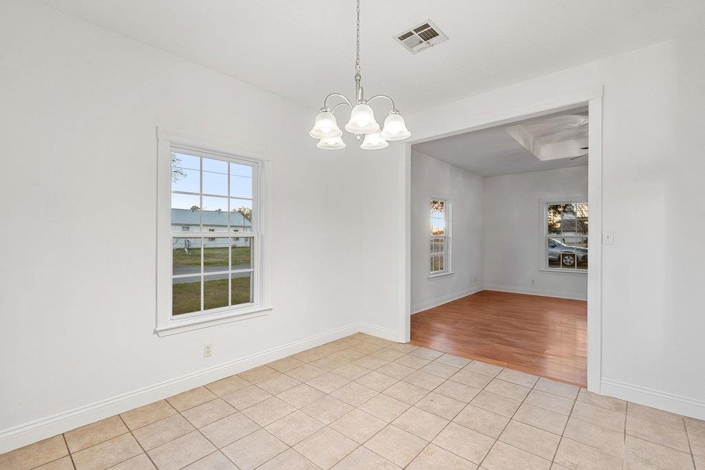 310 Pitre Street Sulphur, LA 70663 - Photo 10 of 32