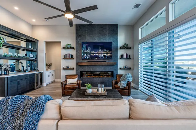 $1,349,999 | 524 Channel Bethel Island, Bethel Island, CA 94511