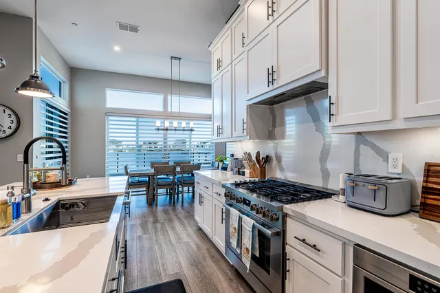 $1,349,999 | 524 Channel Bethel Island, Bethel Island, CA 94511