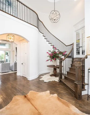 a view of entryway with wooden floor