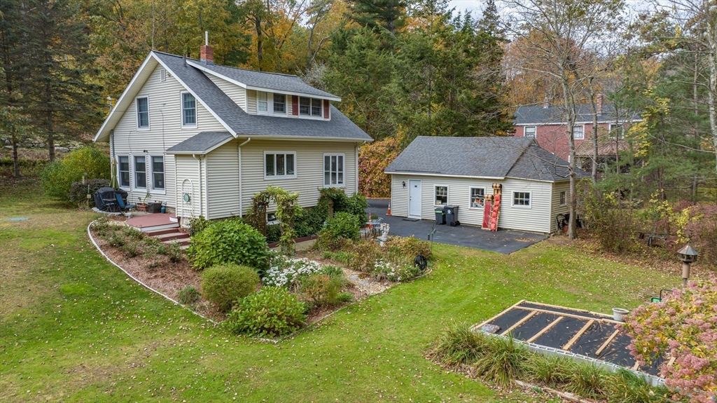 69 Whittier Road Haverhill, MA 01830 - Photo 3 of 42 Gallery Image 3