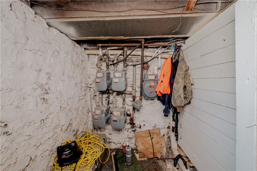 33 Amherst Street Rochester, NY 14607 - Photo 15 of 17