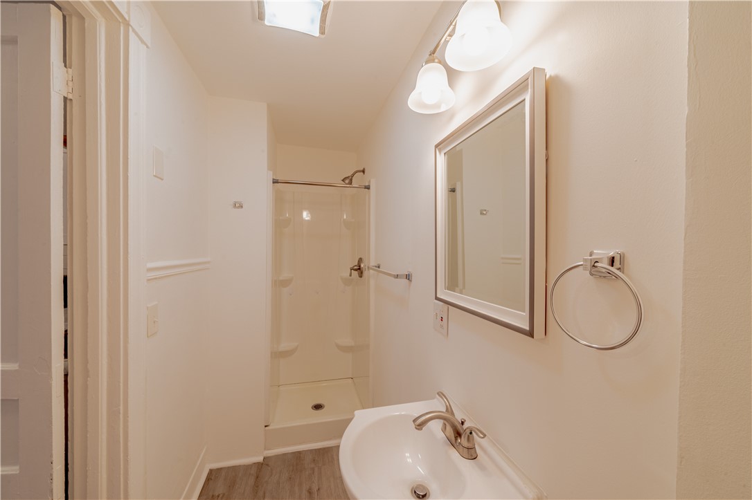 33 Amherst Street Rochester, NY 14607 - Photo 4 of 17