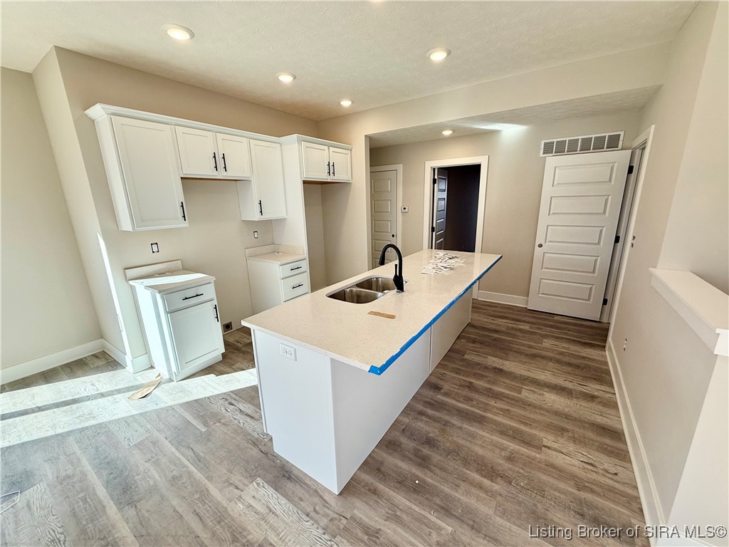 8026 Hudson Lane Georgetown, IN 47122 - Photo 5 of 16