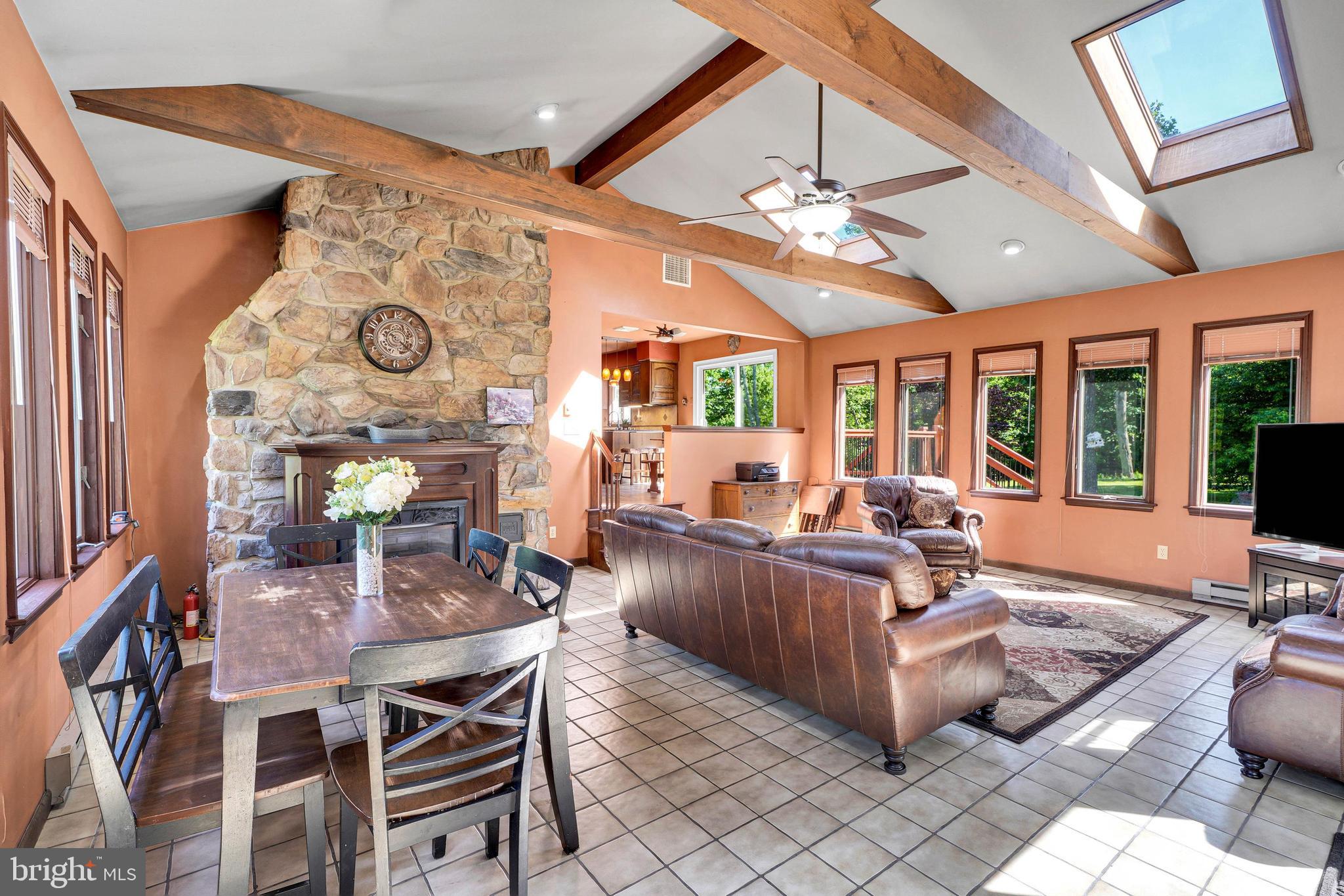 2394 Hill Road Perkiomenville, PA 18074 - Photo 20 of 44