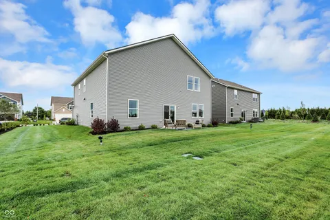 $375,950 | 7014 Myra Way, Indianapolis, IN 46239