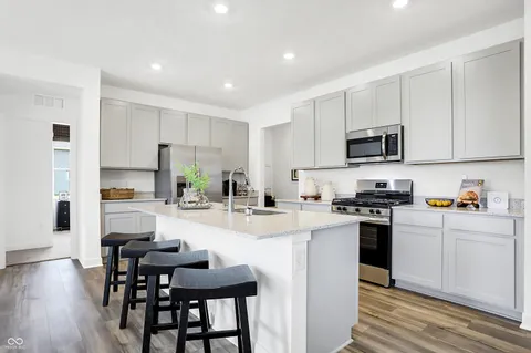 $375,950 | 7014 Myra Way, Indianapolis, IN 46239