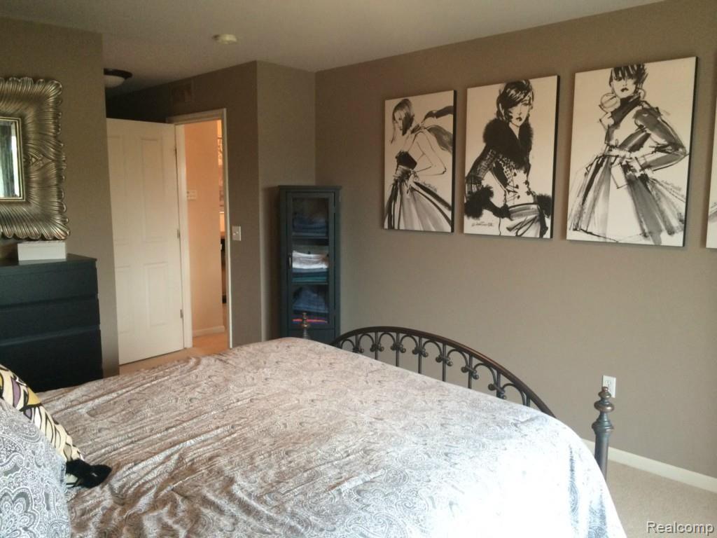 4019 Hampton Ridge Boulevard, Unit 11 Howell, MI 48843 - Photo 19 of 24
