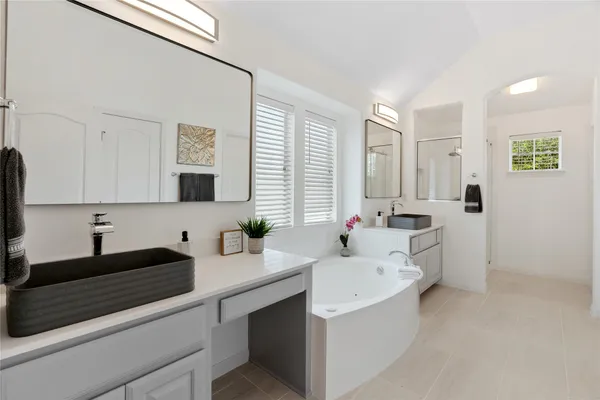 $660,000 | 114 Briarpatch Court, Austin, TX 78737