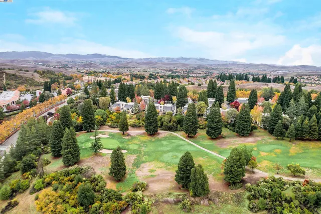 $685,000 | 235 Copper Ridge Road, San Ramon, CA 94582
