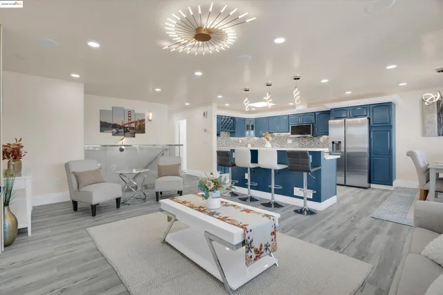 $1,082,500 | 1247 Fitzgerald Avenue, San Francisco, CA 94124