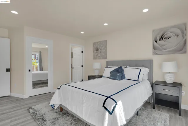 $1,082,500 | 1247 Fitzgerald Avenue, San Francisco, CA 94124