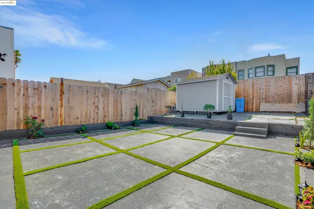 $1,082,500 | 1247 Fitzgerald Avenue, San Francisco, CA 94124