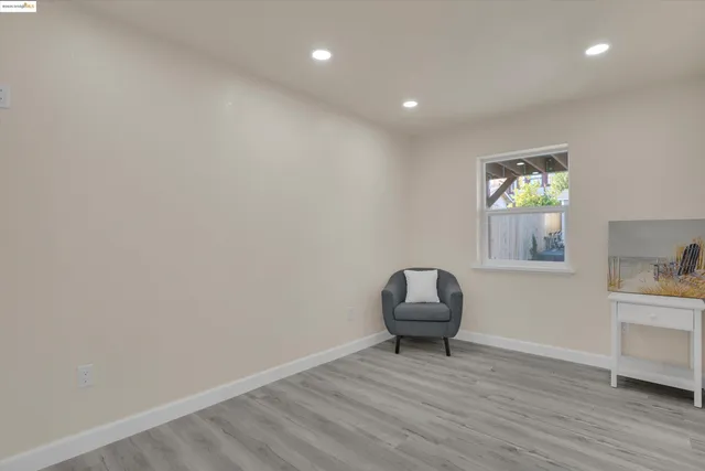 $1,082,500 | 1247 Fitzgerald Avenue, San Francisco, CA 94124