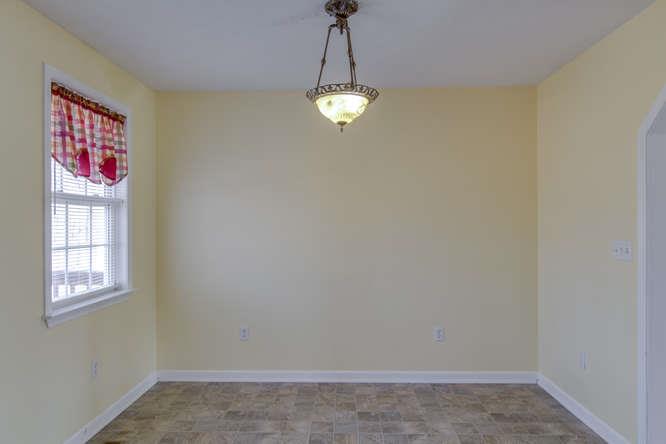 515 West Doak Road Manchester, TN 37355 - Photo 8 of 29 Kitchen Nook