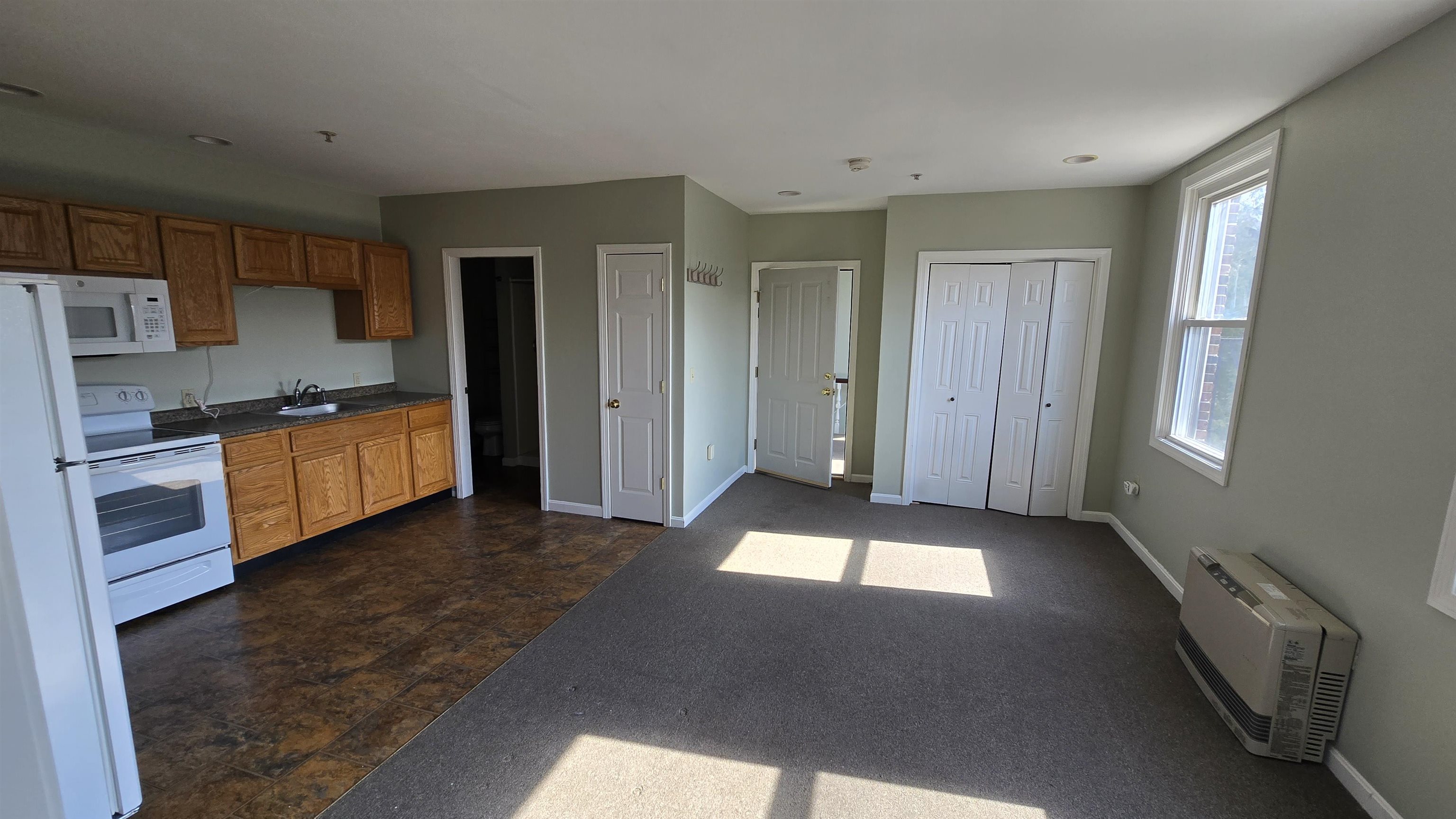 30 South Main Street, Unit 2 Bristol, NH 03222 - Photo 2 of 12