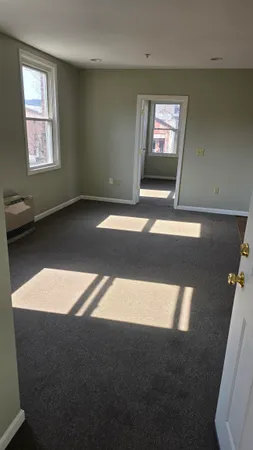 $1,100 | 30 South Main Street, Unit 2, Bristol, NH 03222