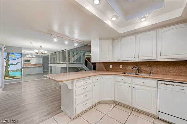 $2,300 | 3518 Blackstone Street, Las Vegas, NV 89121