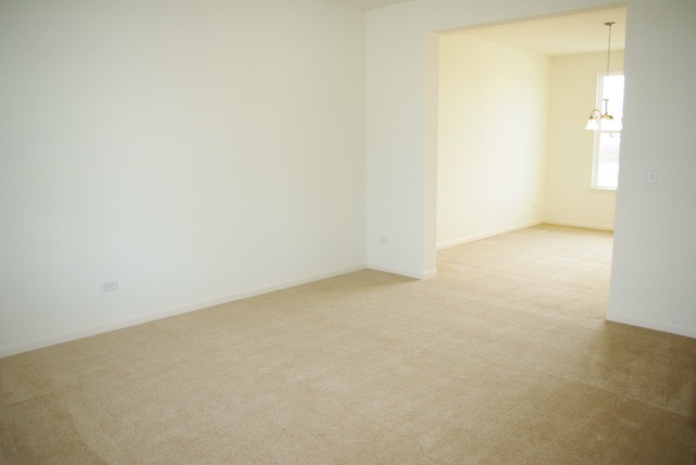 681 Ridgeview Lane Sugar Grove, IL 60554 - Photo 5 of 19 a view of empty room