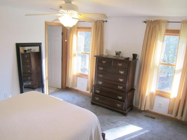 114 Old Gate Road Trafford, PA 15085 - Photo 9 of 22 Gallery Image 9
