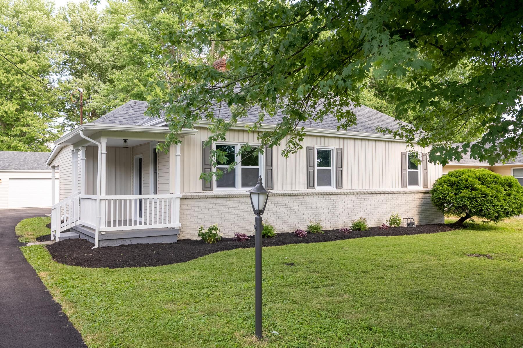 174 Troy Road Delaware, OH 43015 - Photo 3 of 41 Gallery Image 3