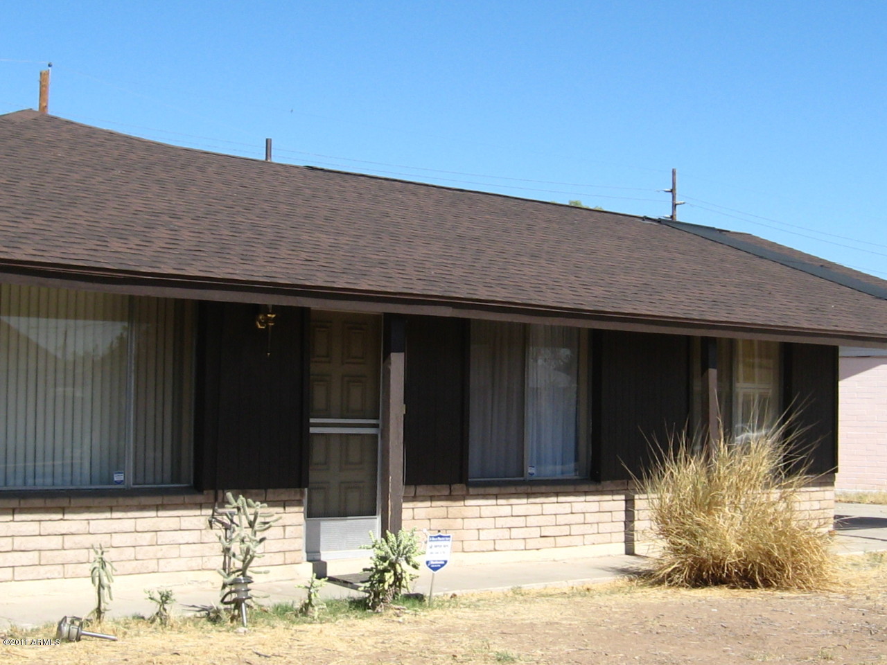 1528 West St John Road Phoenix, AZ 85023 - Photo 2 of 6 5