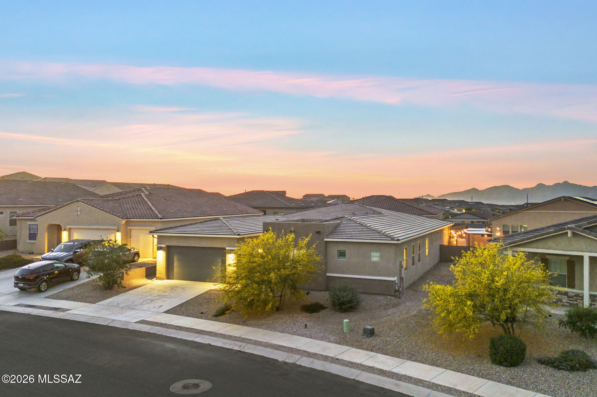 12791 East Tortoise Pointe Drive Vail, AZ 85641 - Photo 3 of 50 a view of house with a garden