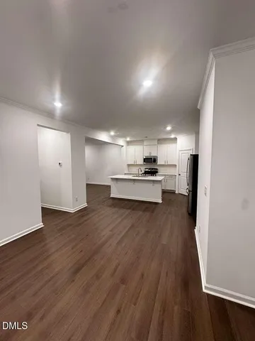 $2,195 | 933 Glowing Star Lane, Fuquay-Varina, NC 27526