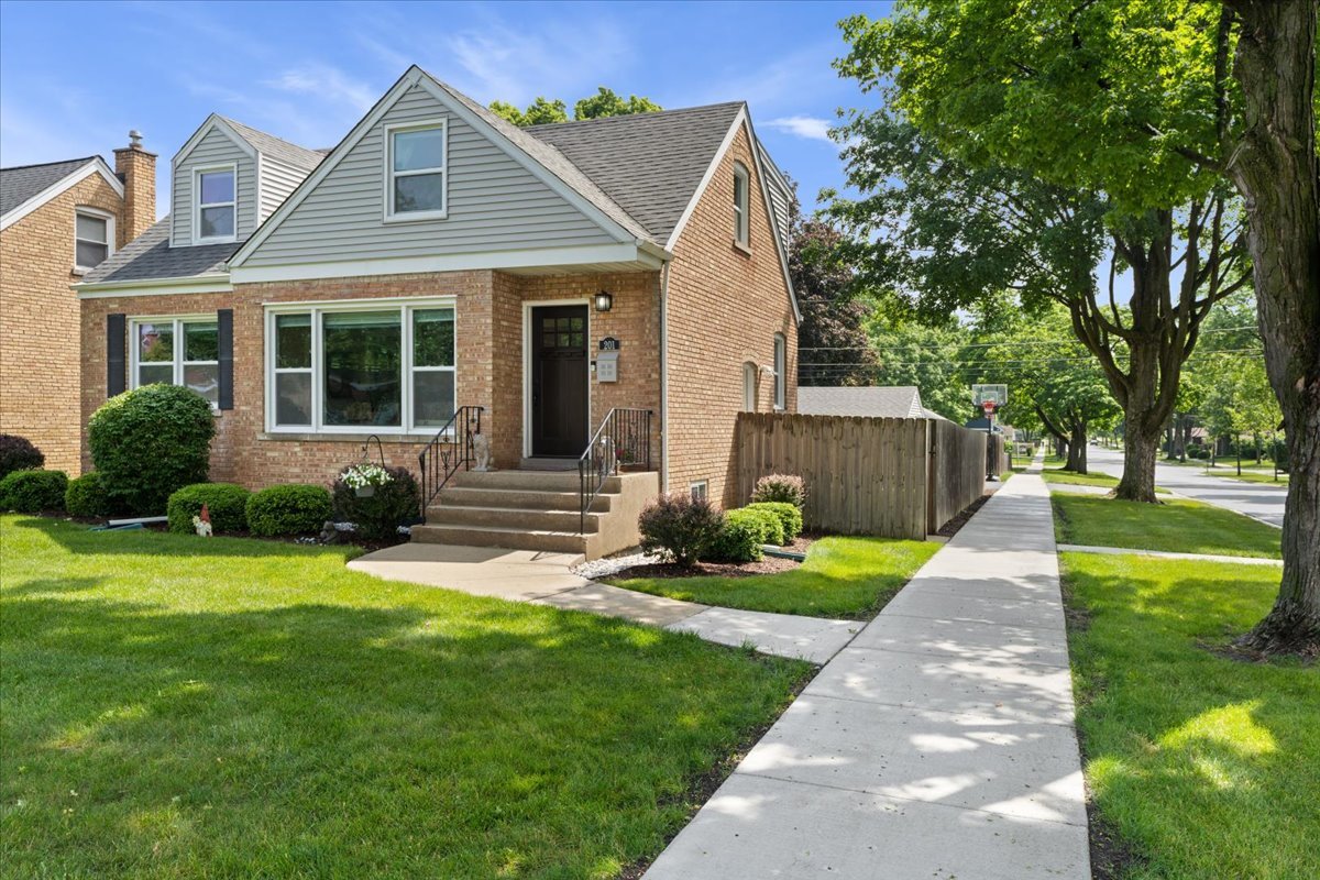 201 North Maple Street Mount Prospect, IL 60056 - Photo 24 of 26