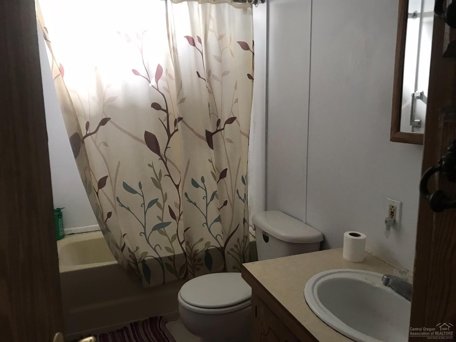 60901 Brosterhous Road, Unit 738 Bend, OR 97702 - Photo 8 of 14 Additional Photo