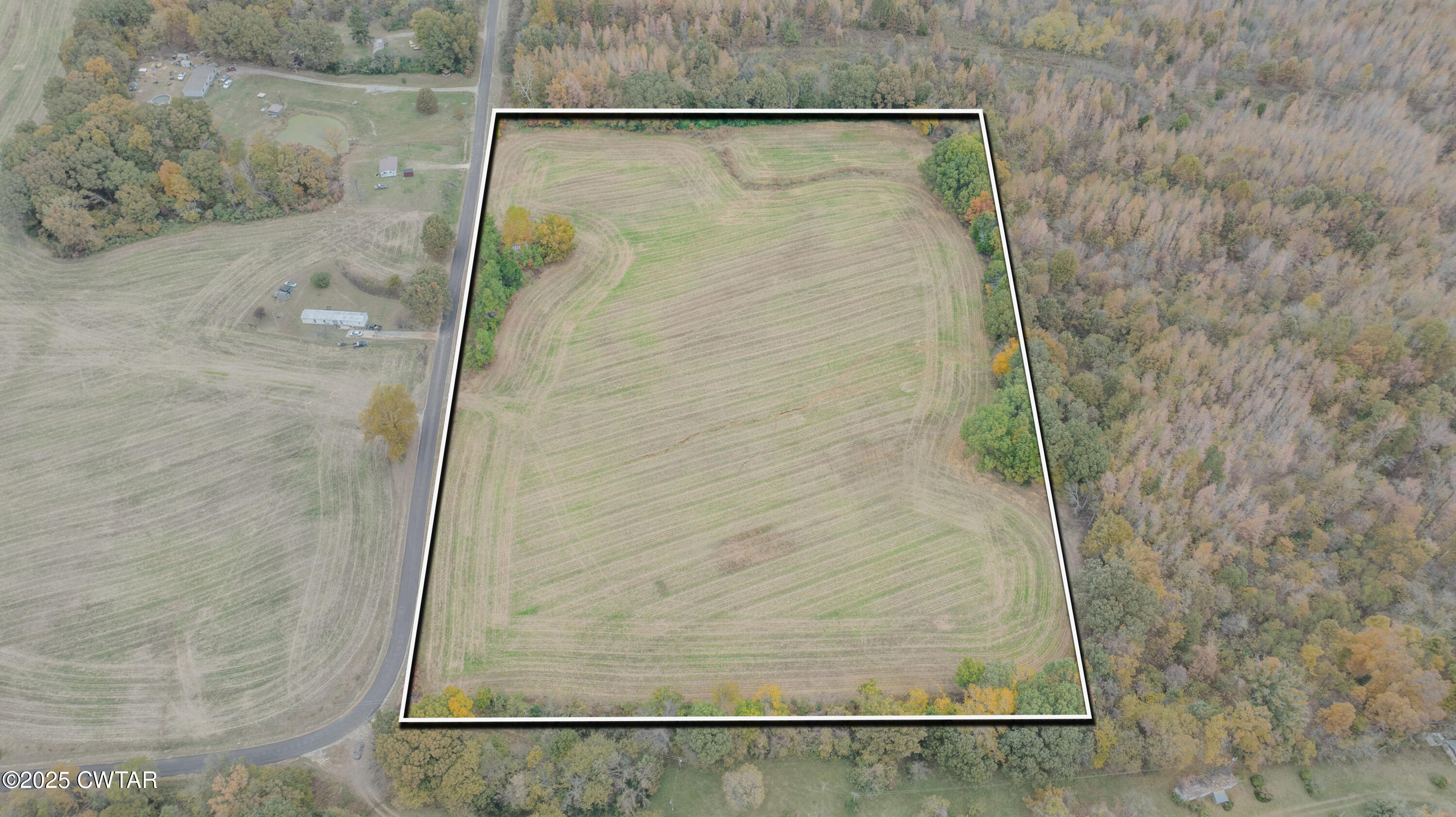 0 Leggett Road Ripley, TN 38063 - Photo 4 of 6 a bathroom with a shower