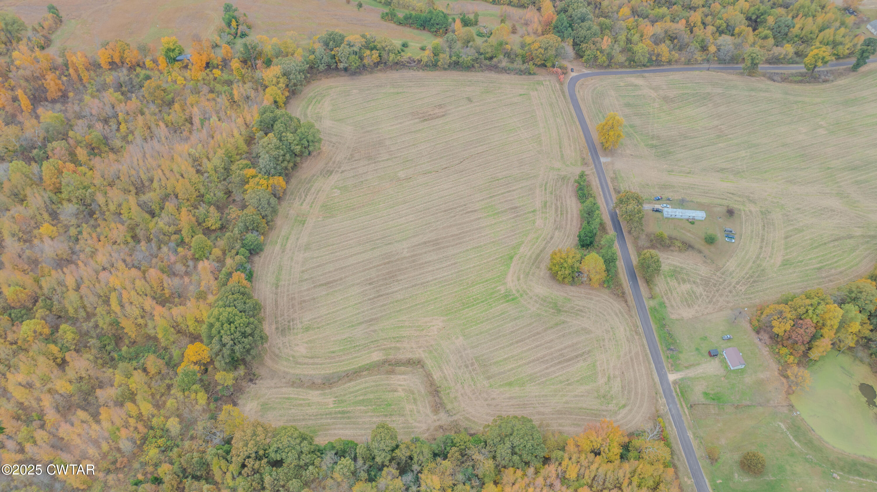 0 Leggett Road Ripley, TN 38063 - Photo 5 of 6 a bathroom with a shower