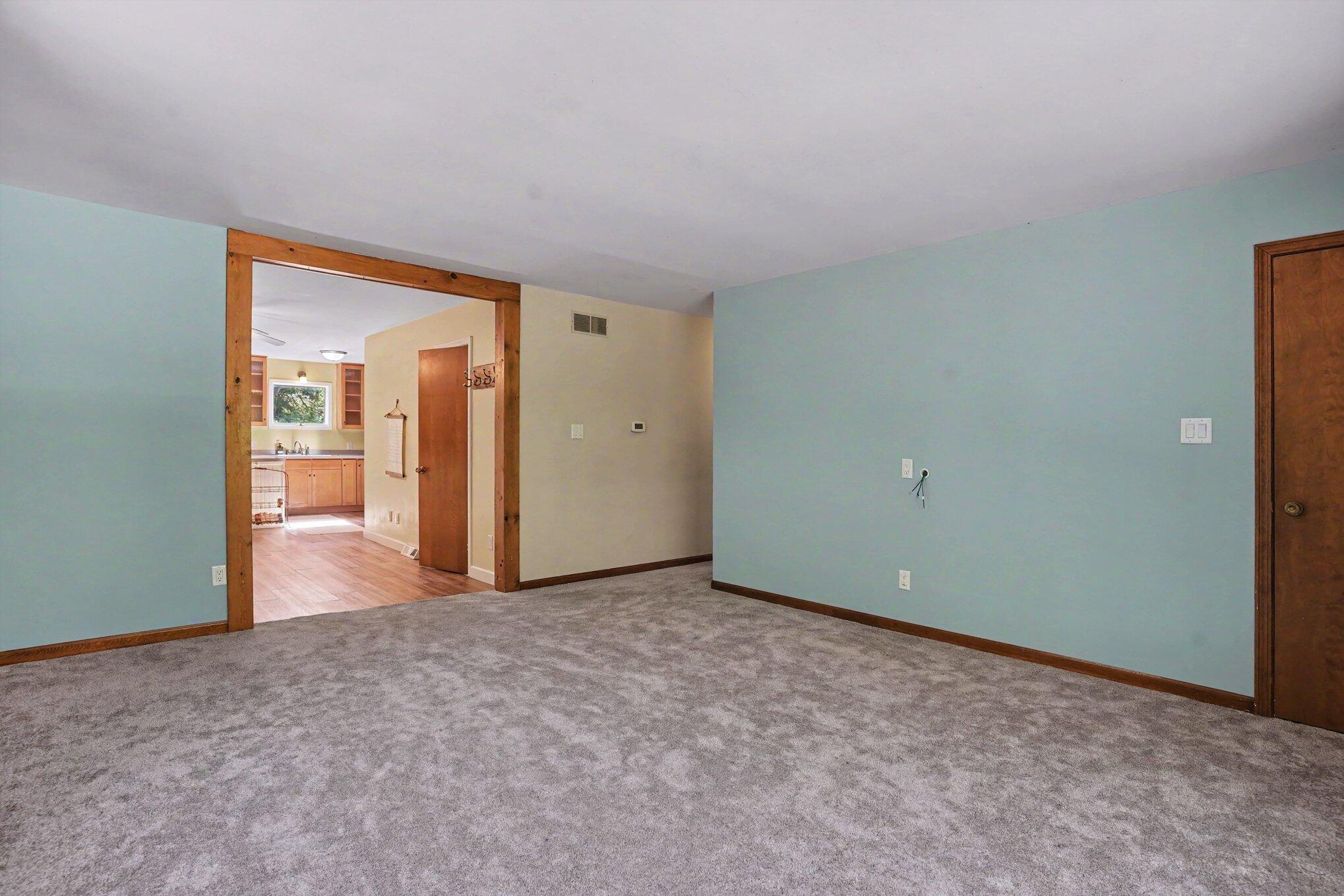 15471 Ransom Street Holland, MI 49424 - Photo 4 of 30 005_file_5609