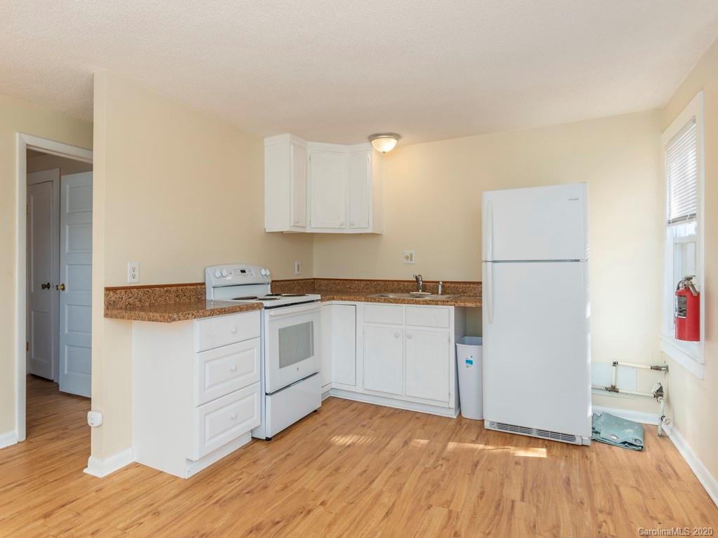 7 Ottari Road Asheville, NC 28804 - Photo 4 of 10 Gallery Image 4